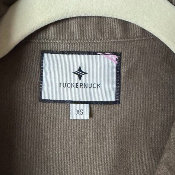 Women's Tuckernuck Army Green Chino Cropped Jasper Button Down Shirt, XS. - Picture 4 of 6